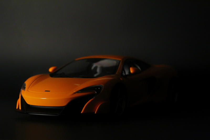 Illustration for article titled McLaren 675LT in 1:18 scale